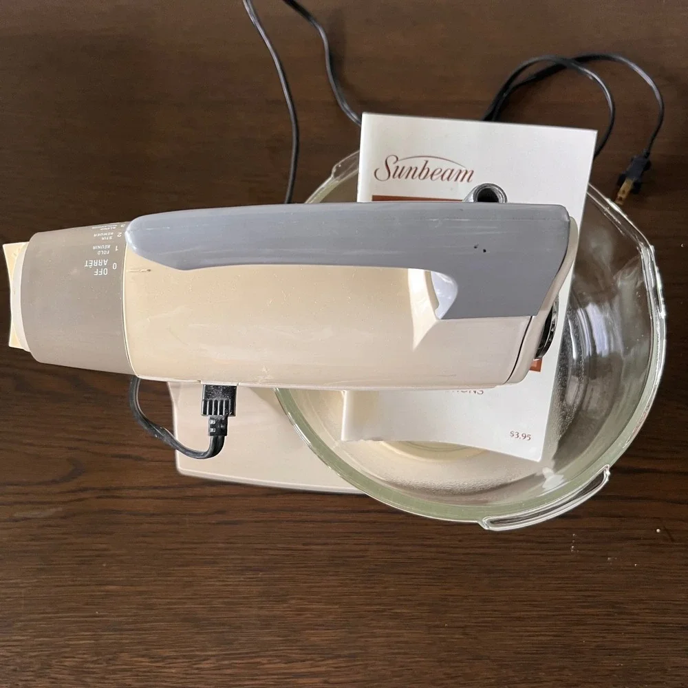Sunbeam Mixmaster Stand Mixer Vintage Cream Grey with Glass Bowl and Manual
